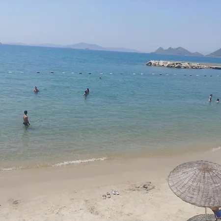 300m To 2 Bedroom Garden Floor Flat With Pool B1 - Yeni Dunya Apartment *
