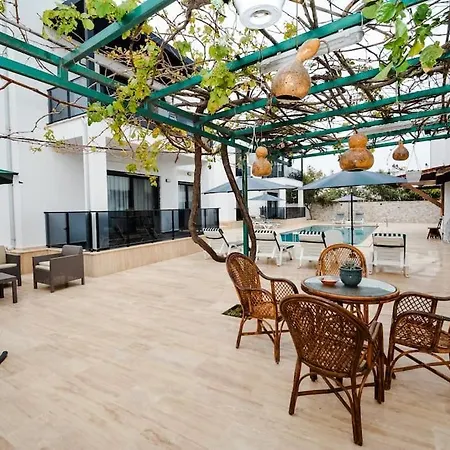 Apartment 300m To 2 Bedroom Garden Floor Flat With Pool B1 - Yeni Dunya Bodrum