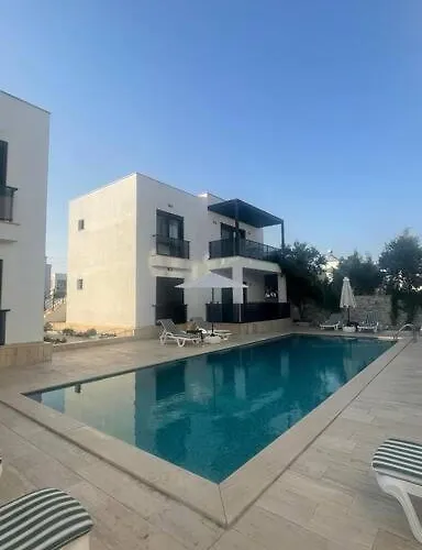 300m To 2 Bedroom Garden Floor Flat With Pool B1 - Yeni Dunya Appartement
