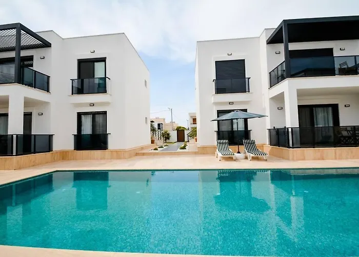 Appartement 300m To 2 Bedroom Garden Floor Flat With Pool B1 - Yeni Dunya *