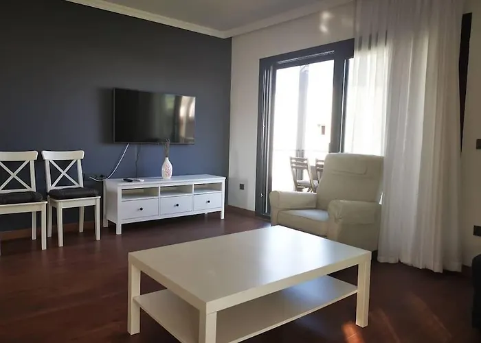 300m To 2 Bedroom Garden Floor Flat With Pool B1 - Yeni Dünya Apartamento *