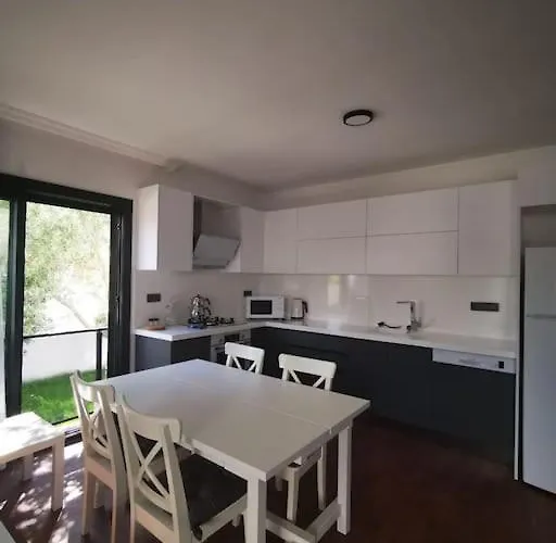 300m To 2 Bedroom Garden Floor Flat With Pool B1 - Yeni Dünya * Bodrum