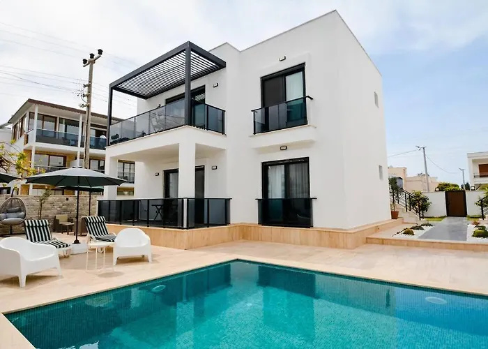 300m To 2 Bedroom Garden Floor Flat With Pool B1 - Yeni Dünya